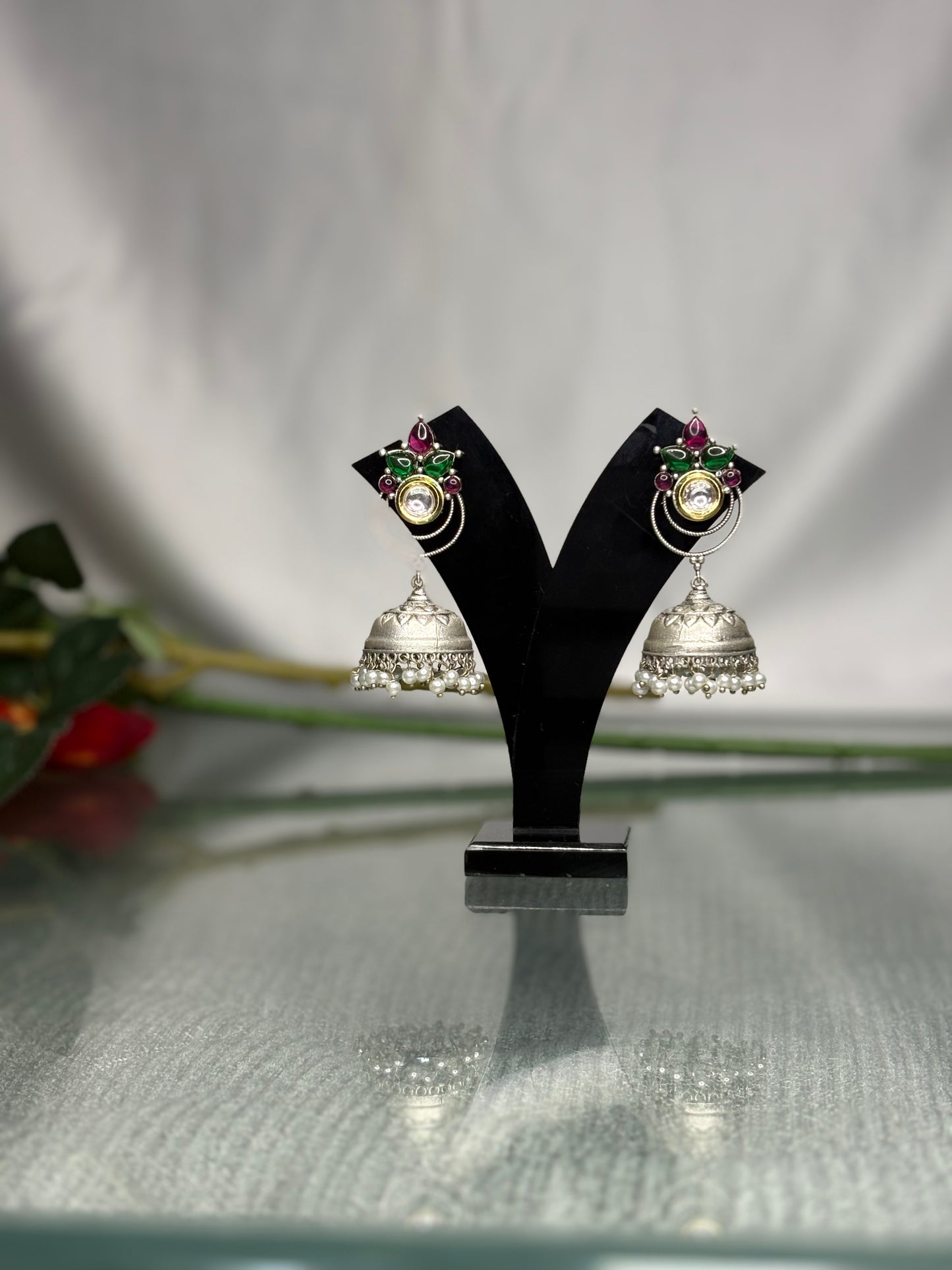 Meherbaan Rang Kundan Jhumka