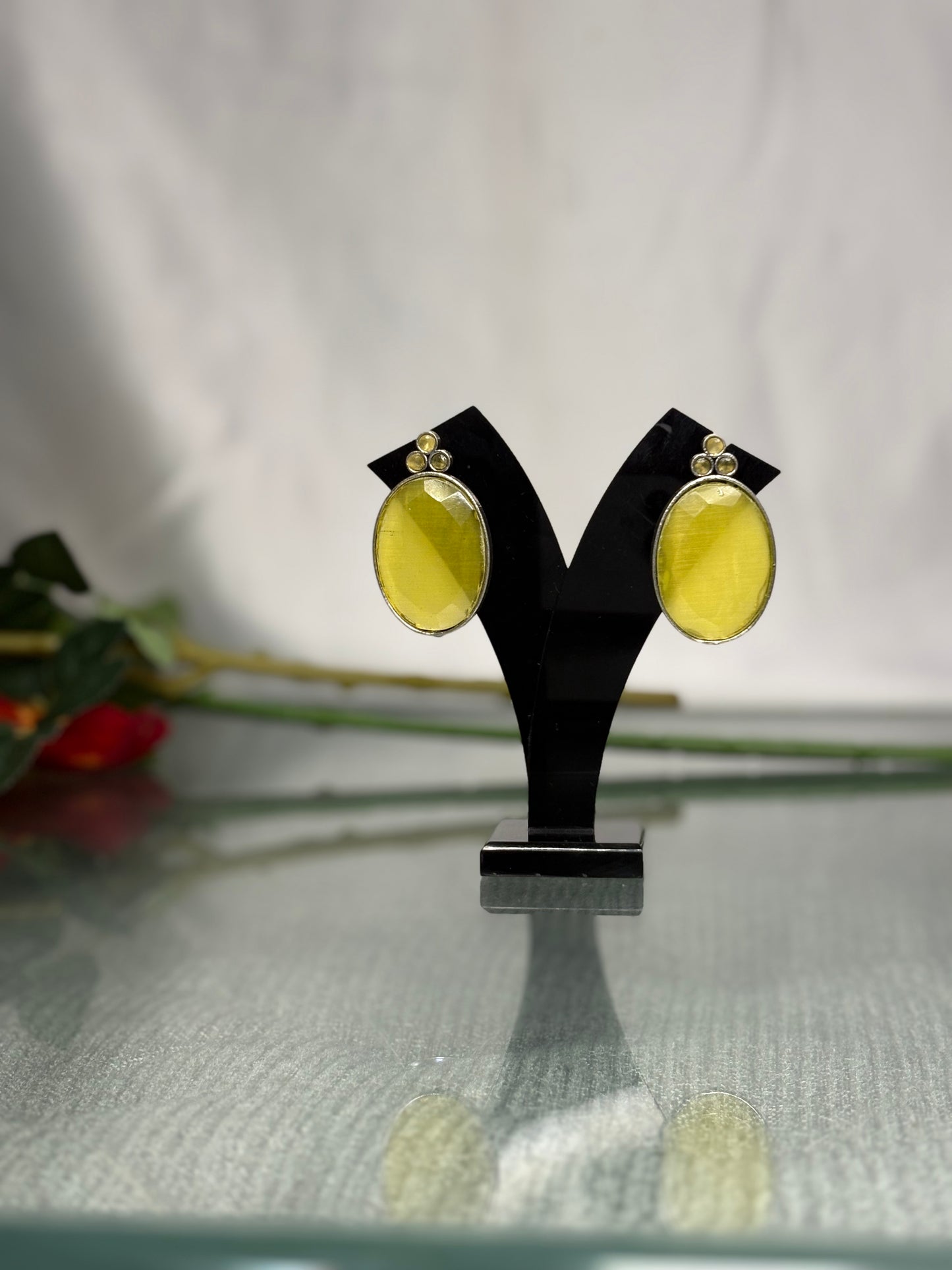 Peetambara Sunstone Luxe Drops