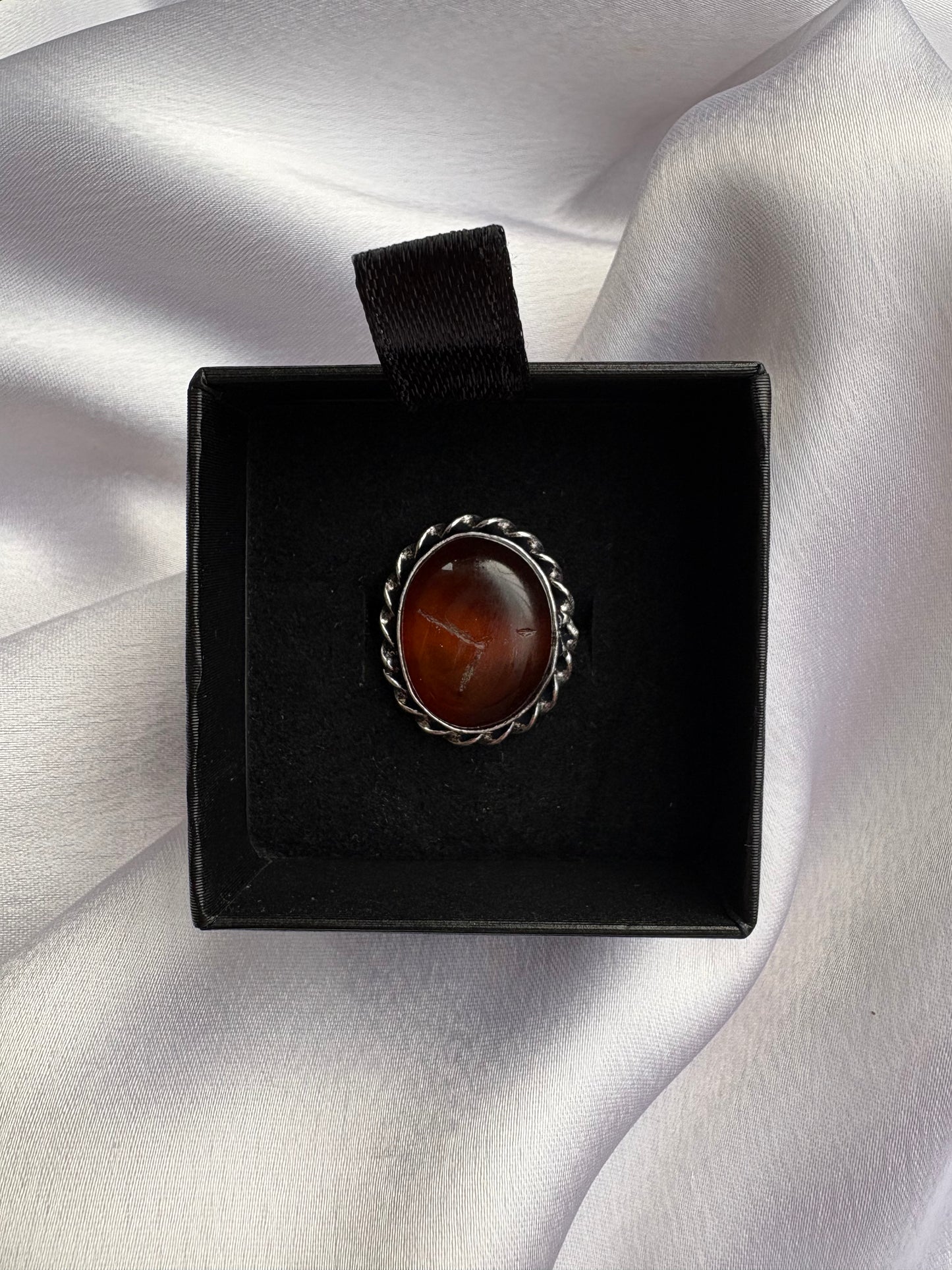 Tamira Vintage Ember Ring