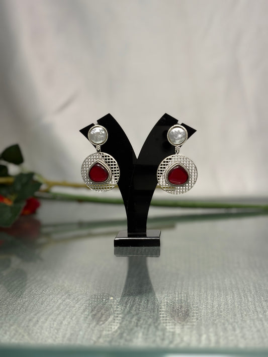 Kesar Teardrop Kundan Drops