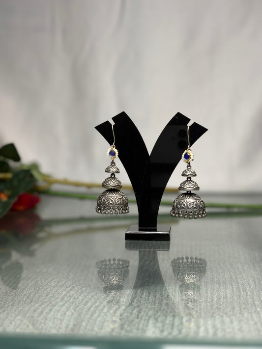 Indraneel Kala Jhumka