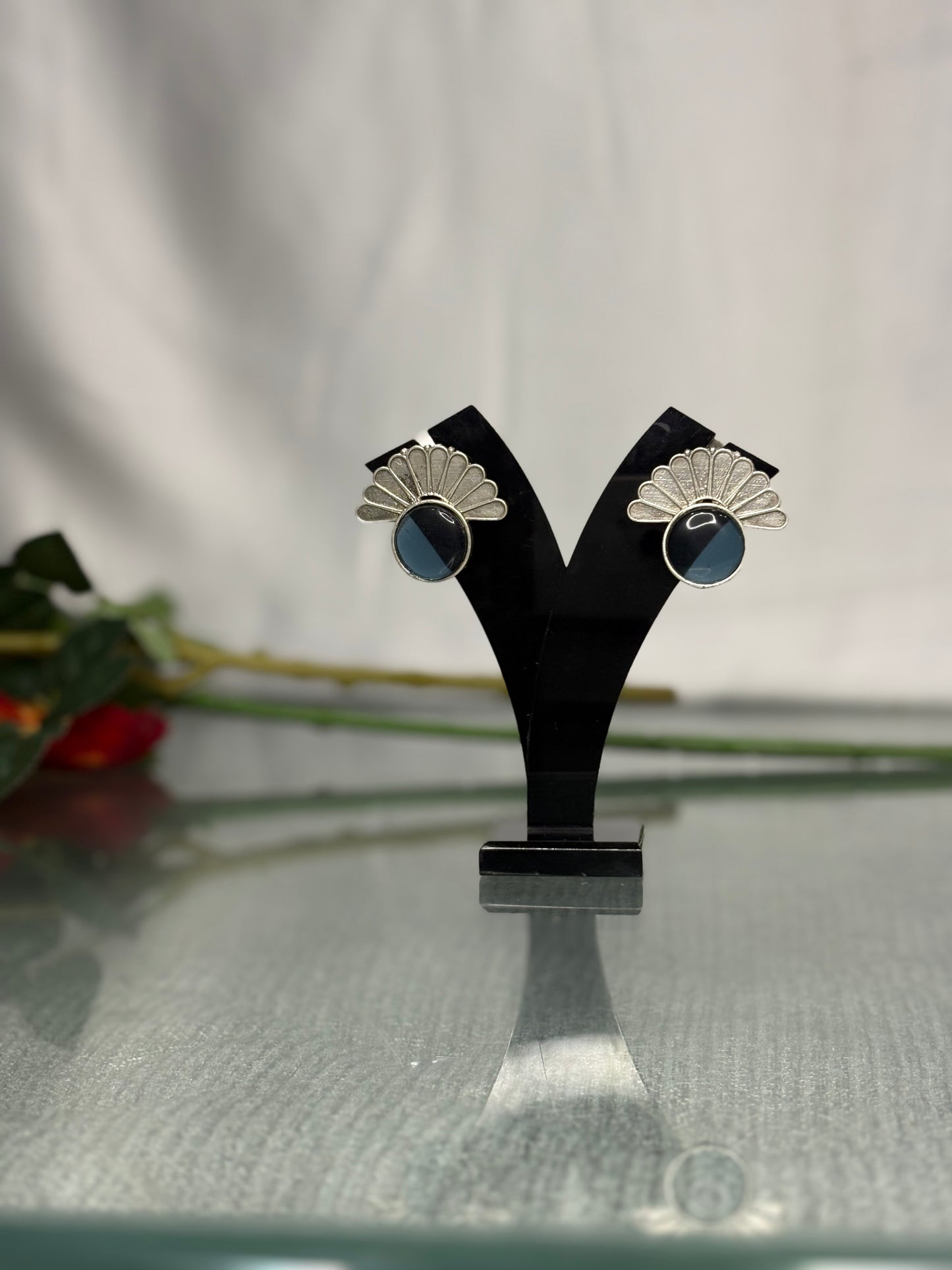 Neelaya Fan Crest Studs