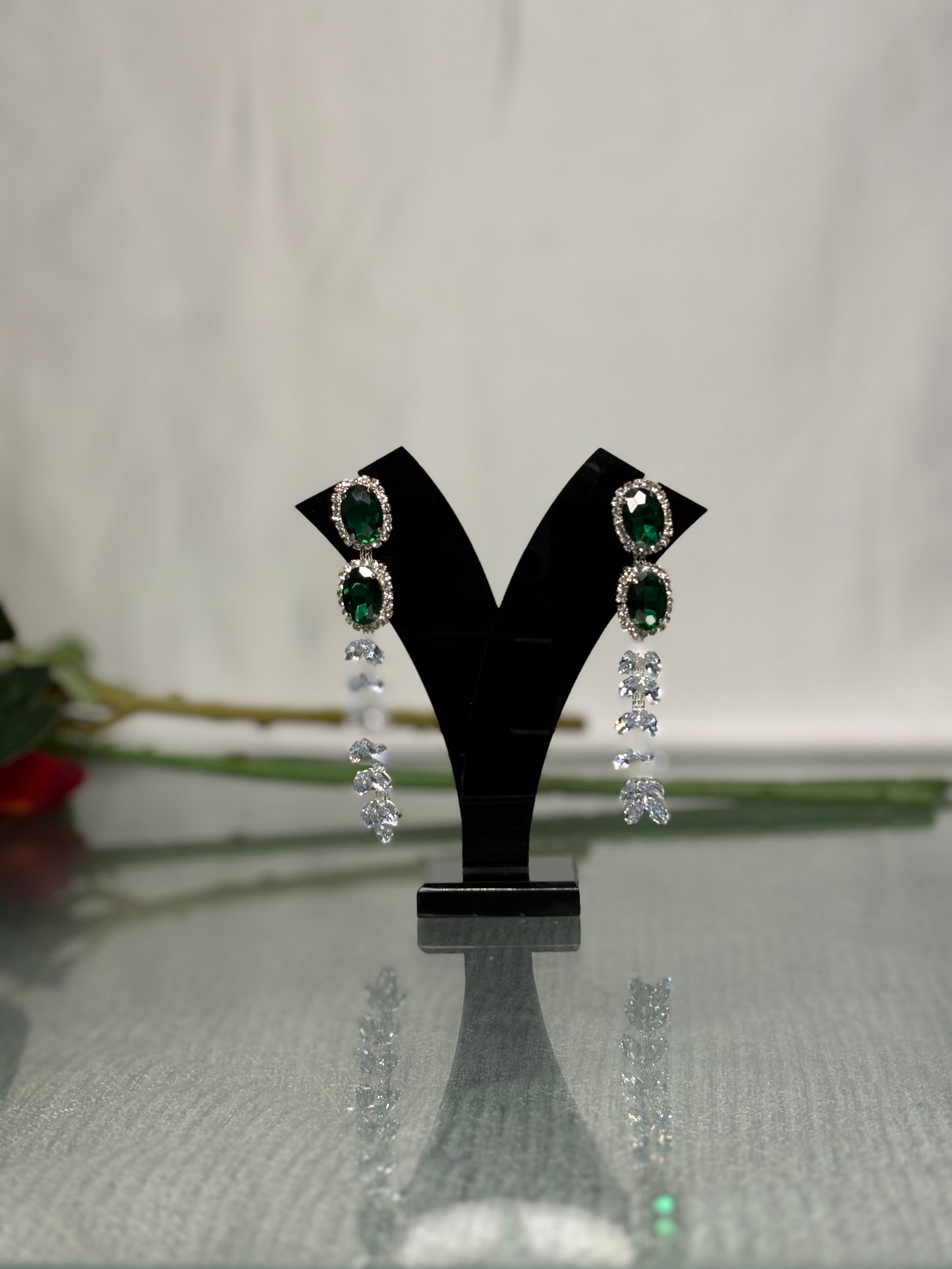 Afsara Emerald Pearl Line Drops