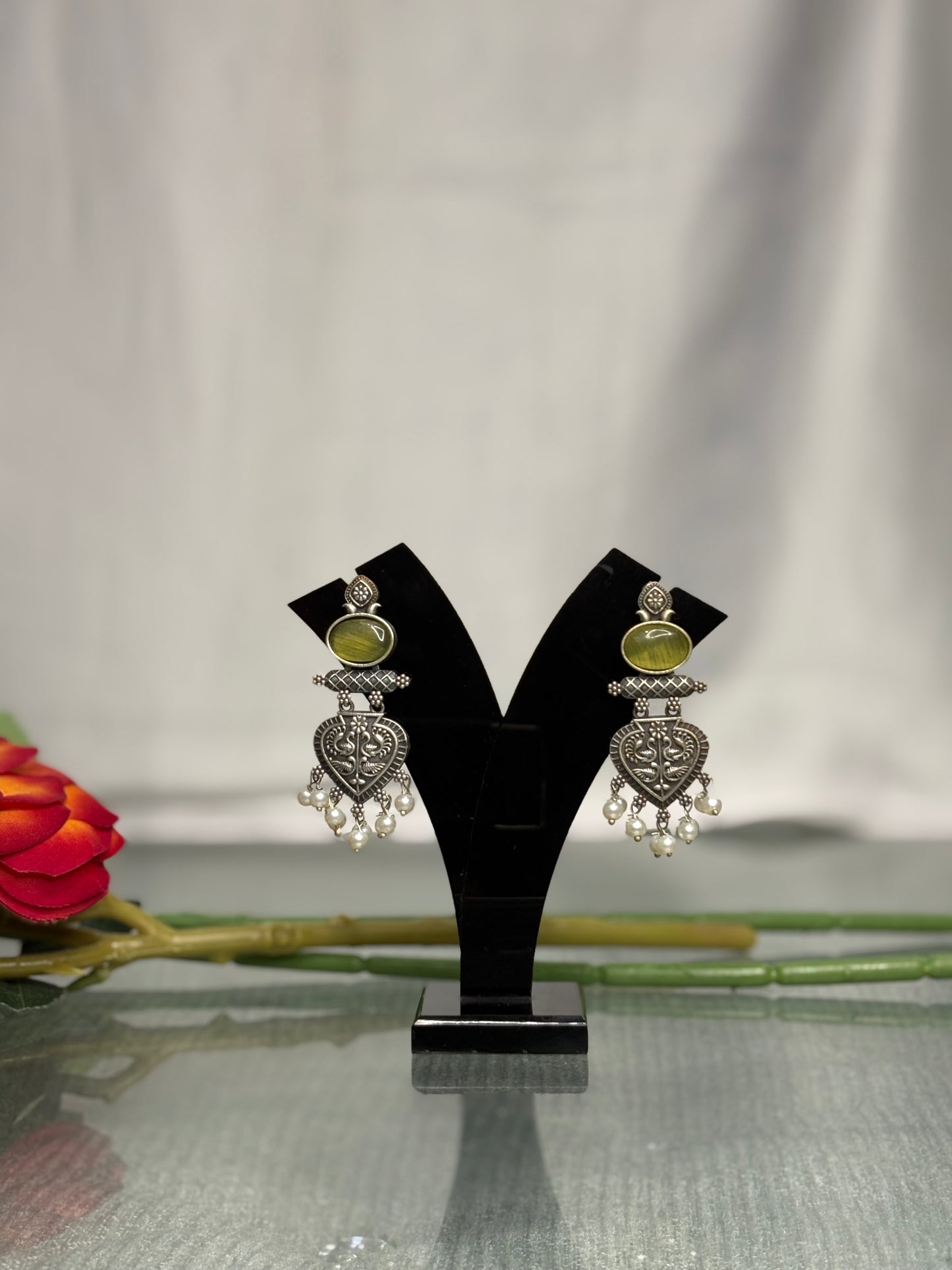 Olira Moss Stone Heritage Drops