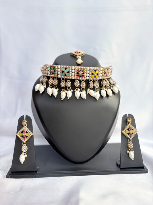 Noorjahan Pearl Jadau Choker Set