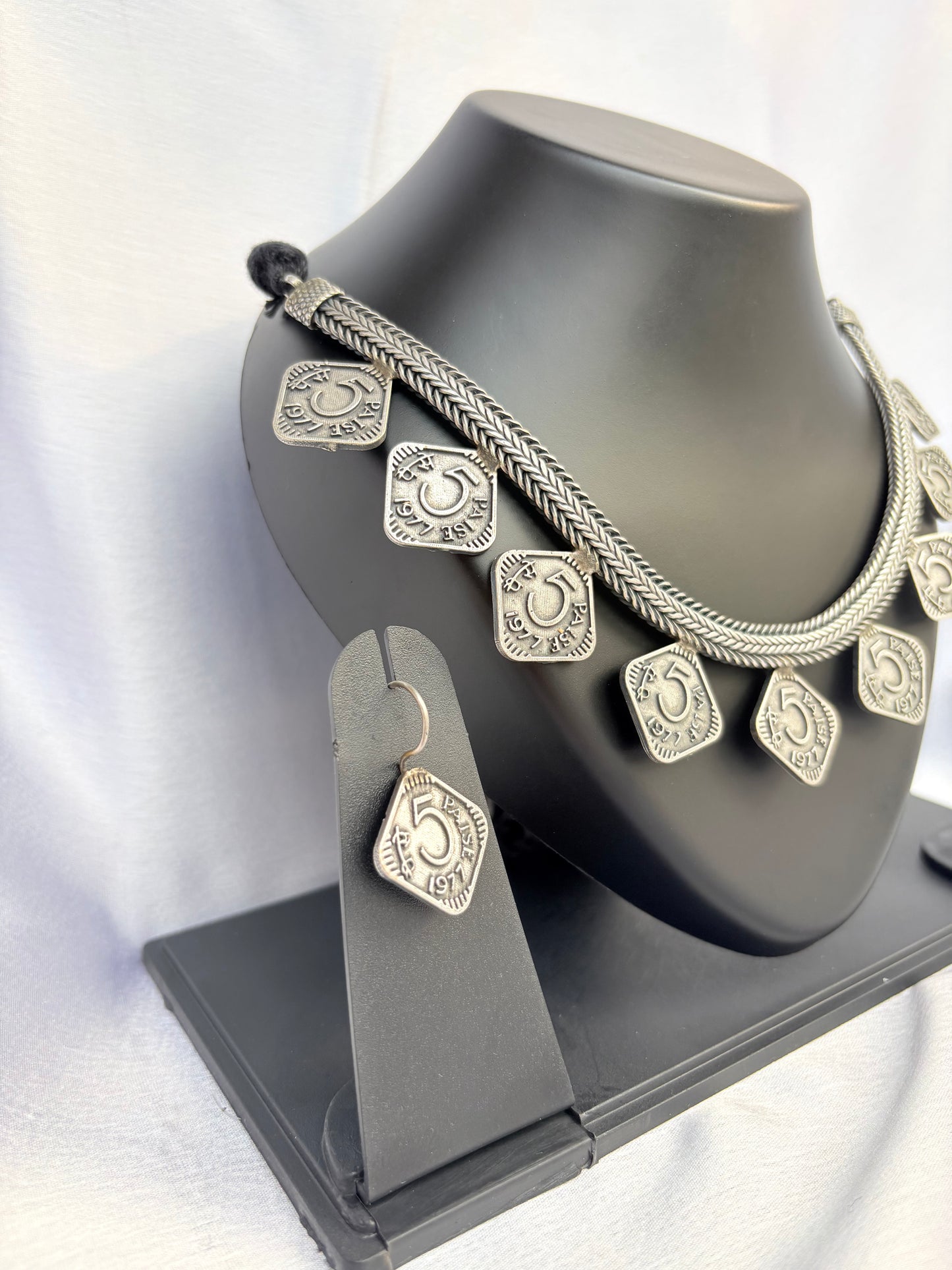 Rajwada Noor Coin Necklace Set