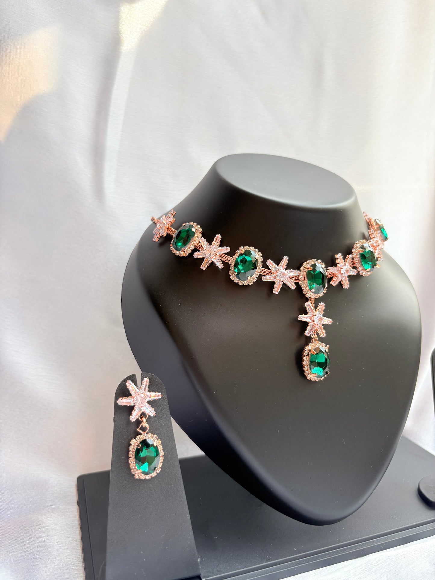 Zehra Garden Bloom Necklace Set