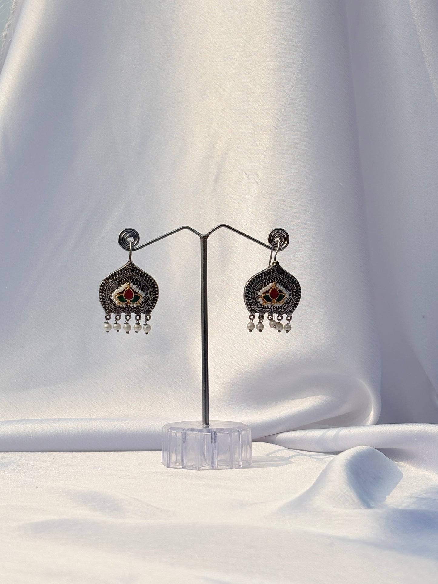 Mangala Lotus Pearl Drops