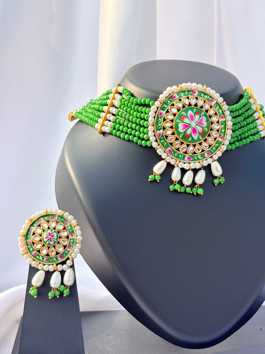 Rajnihara Emerald Bead Choker Set