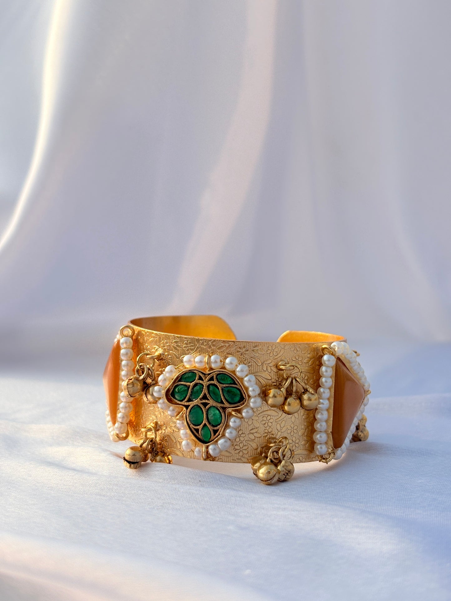 Emerald Heritage Kada