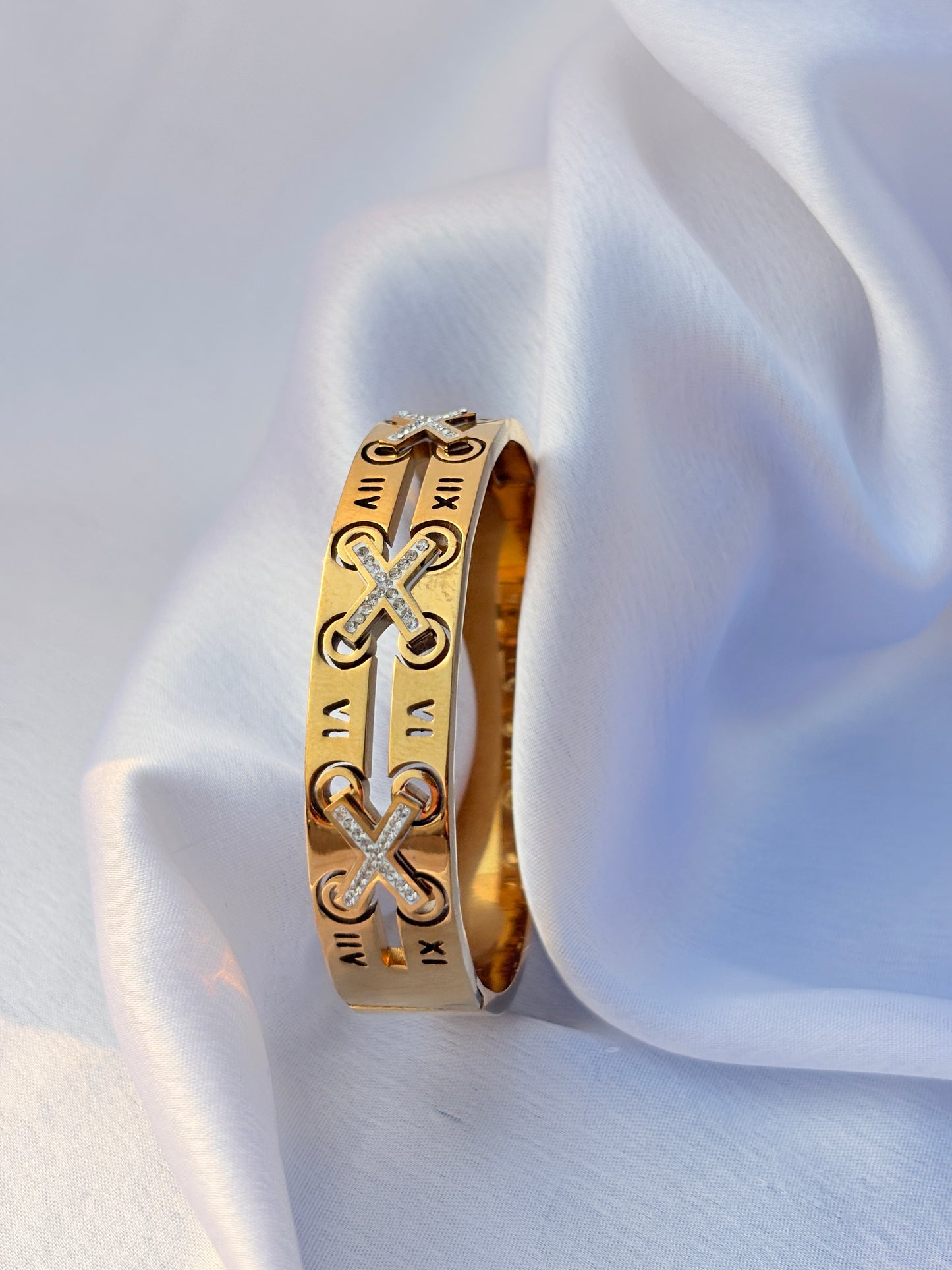 Aurex Roman Cross Bangle