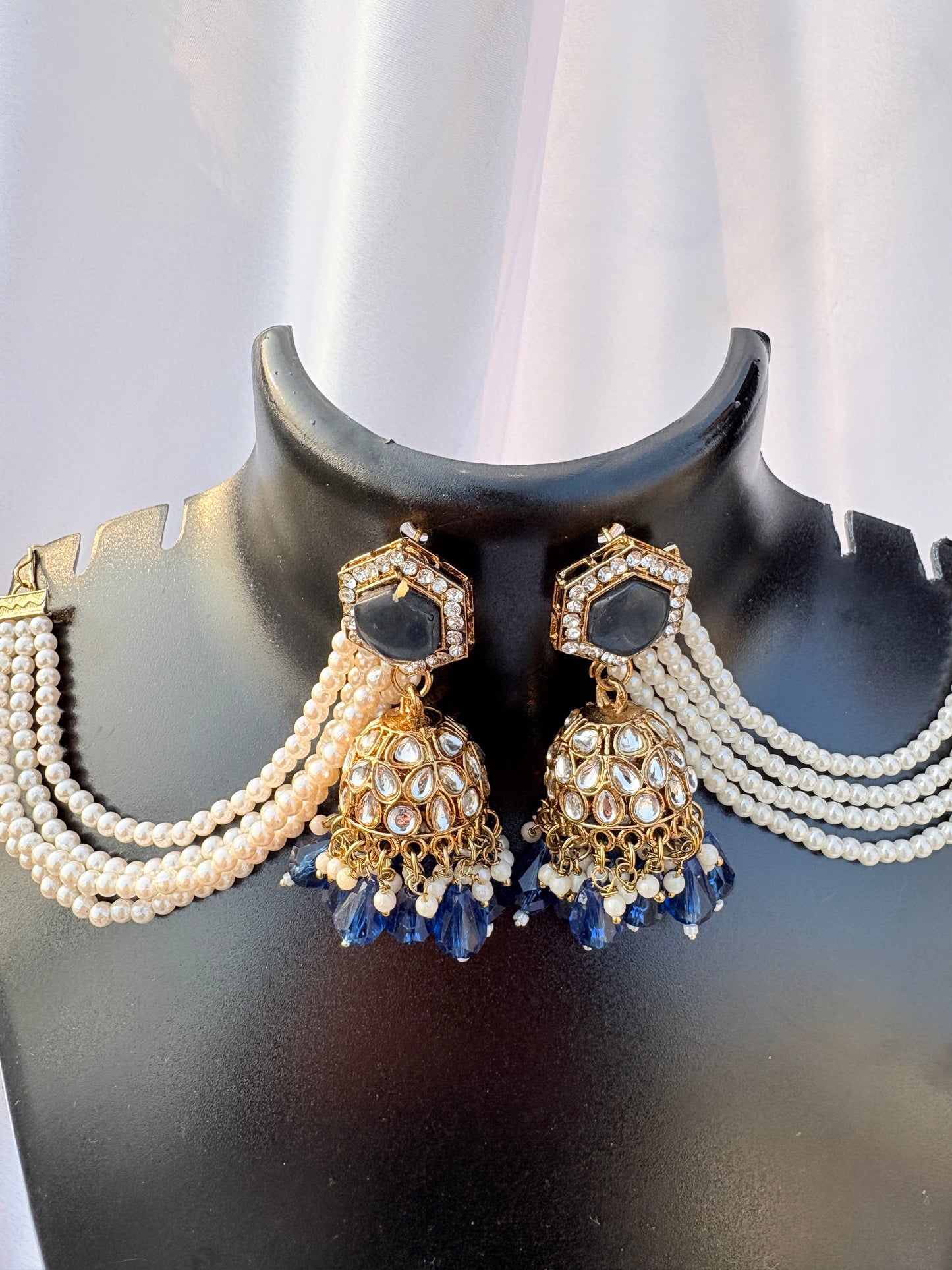 Rajwada Neel Pearl Bahubali Jhumkas