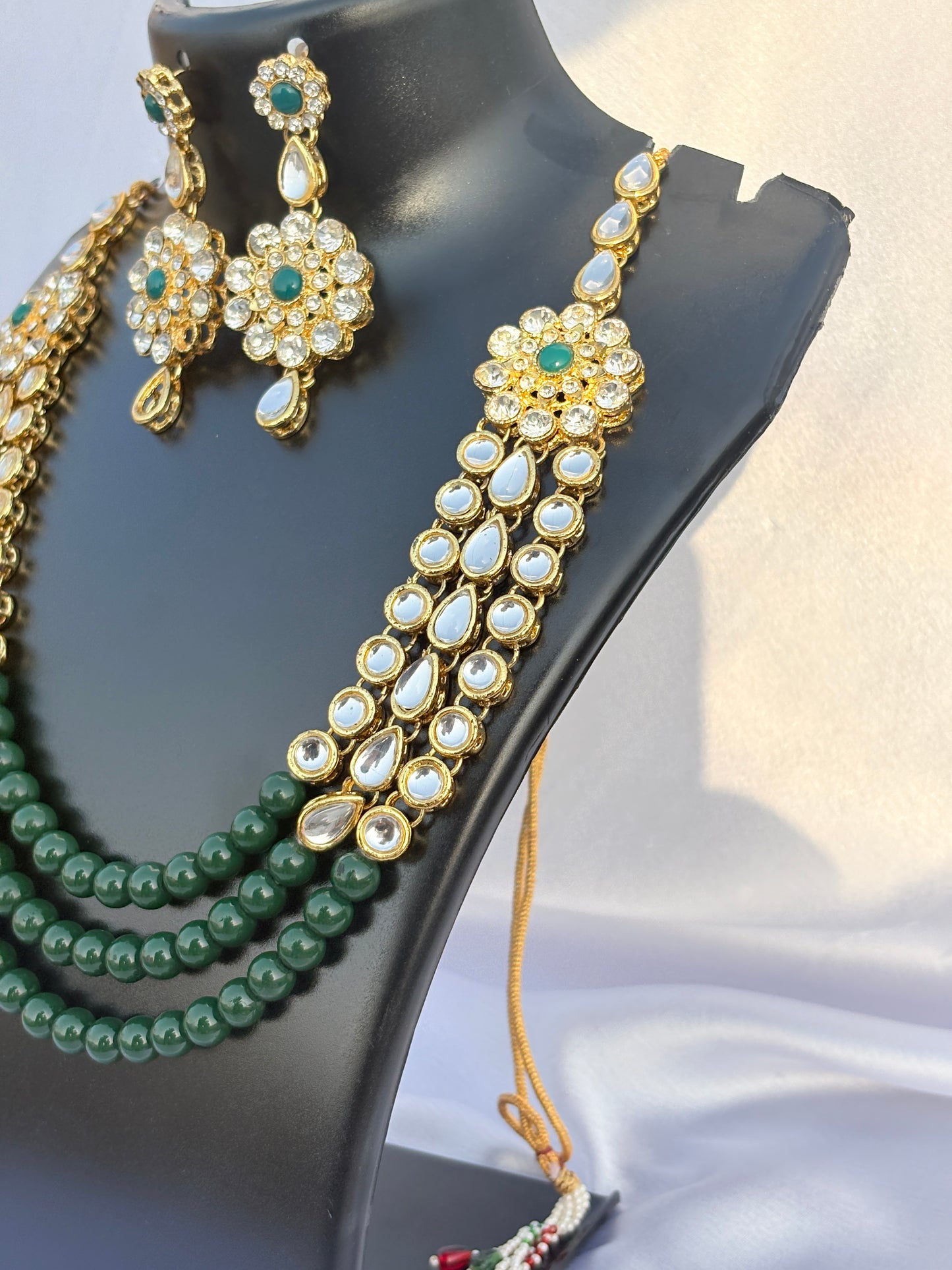 Rajwada Emerald Heritage Set