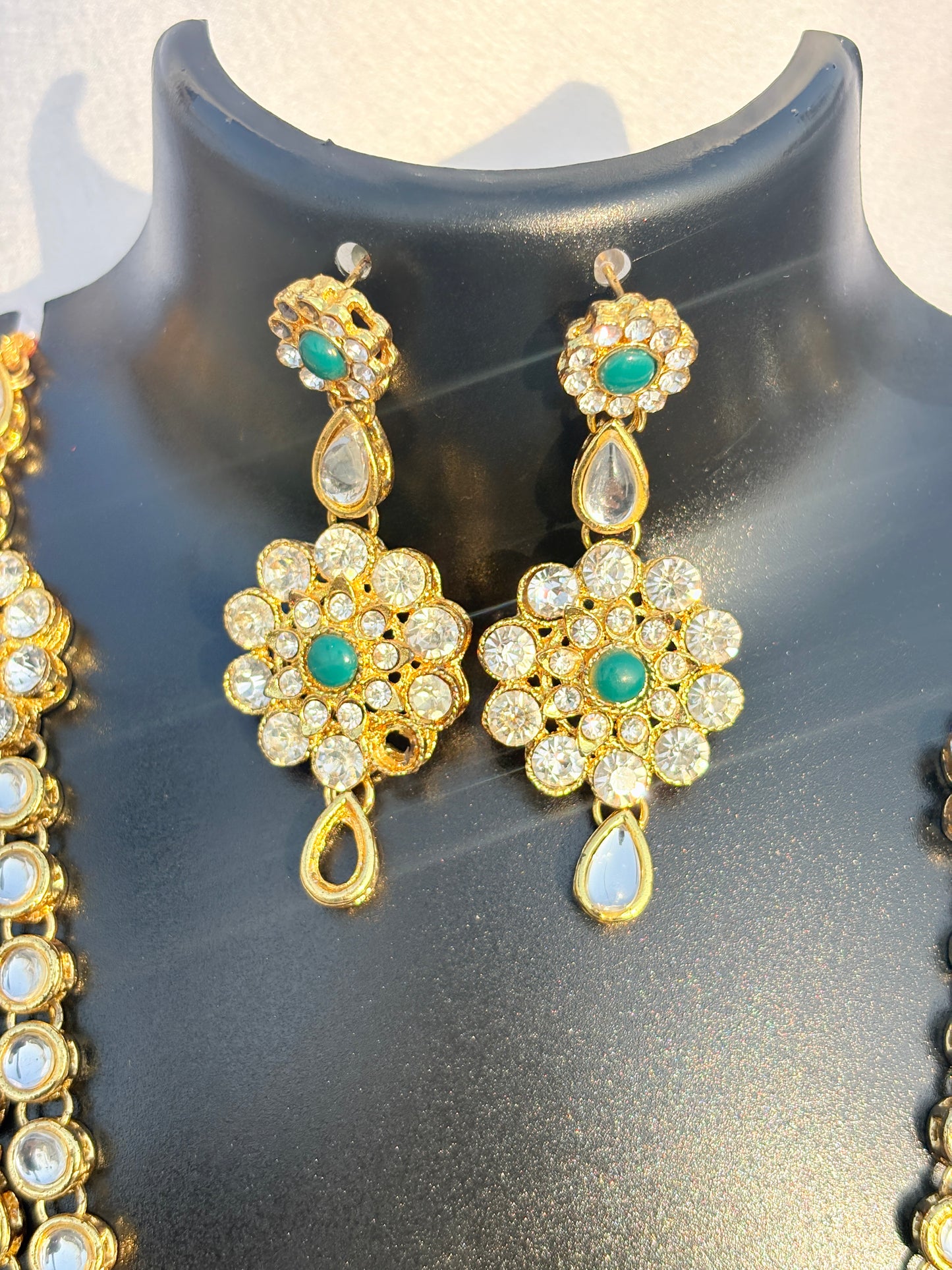 Rajwada Emerald Heritage Set